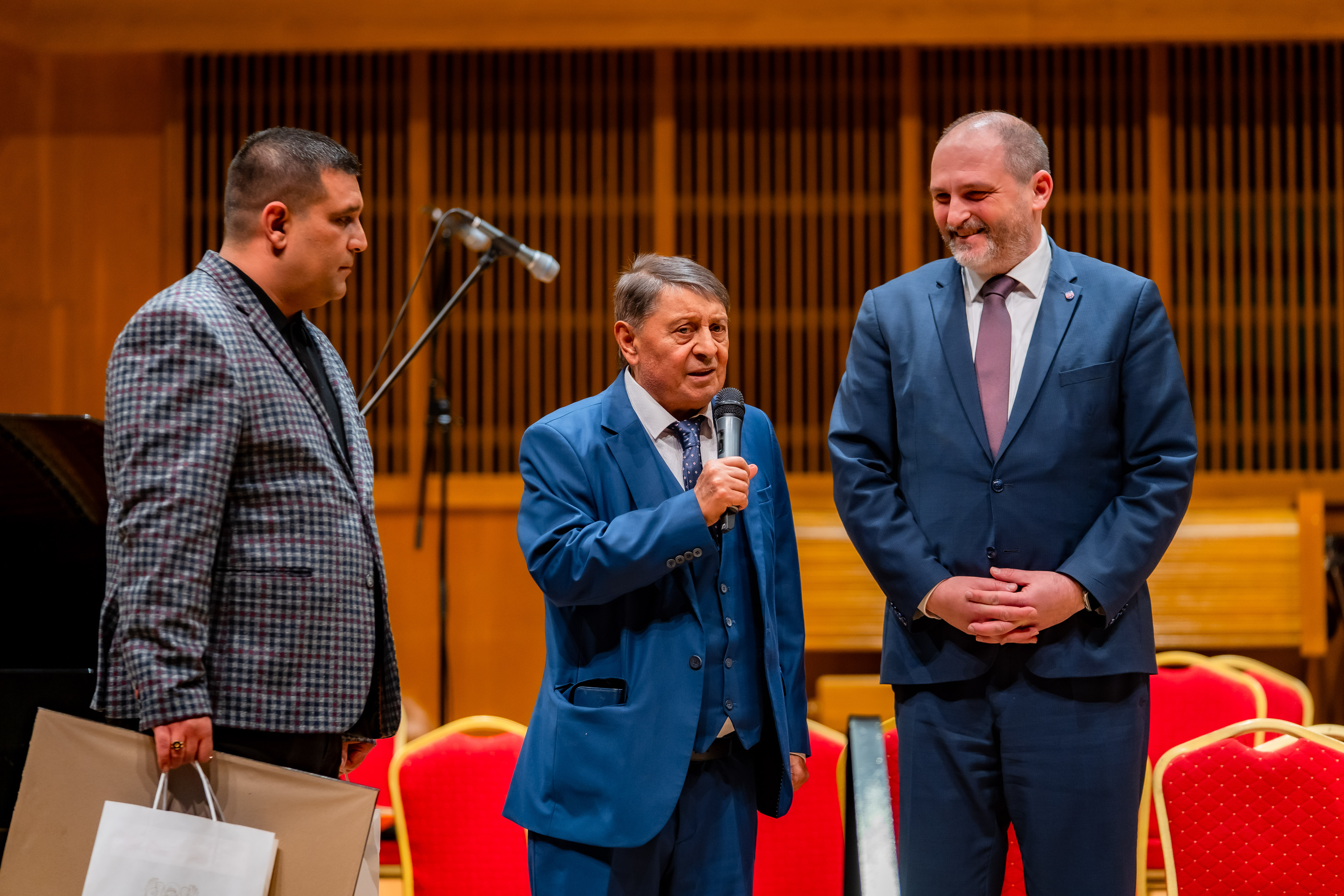 Novorocny koncert Sukromneho hudobneho a dramatickeho konzervatoria-13